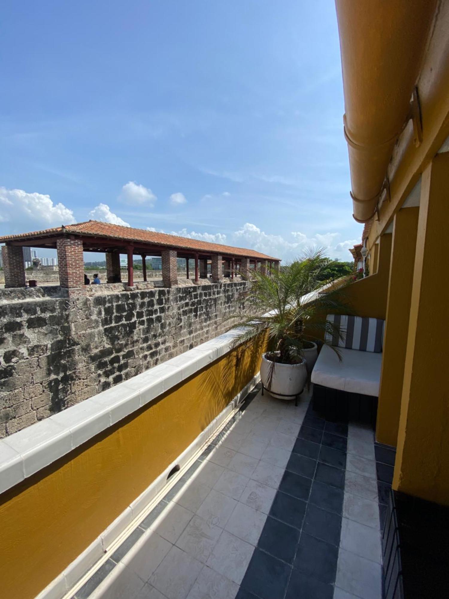 Apartamento Duplex Vista Al Mar Y Murallas Nuevo En La Ciudad Amurallada Apartman Cartagena Kültér fotó